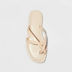 Universal Thread Colette Strappy Flip Flop Sandals Bone 7